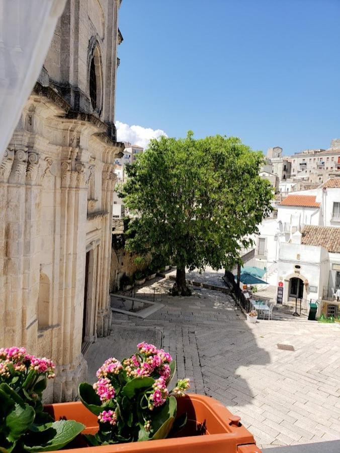 شقة Casa Santa Chiara - Affitti Brevi Italia Monte SantʼAngelo المظهر الخارجي الصورة